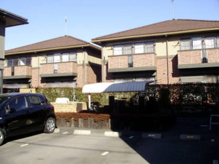 御料所ガーデン D/Eの外観画像