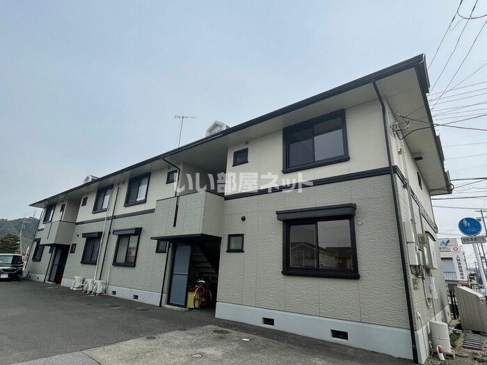 ハイカムールすみだの外観画像