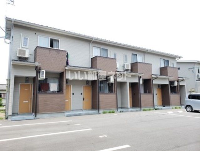 VHT A棟の外観画像