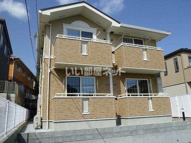 エヌ プラシードの外観画像