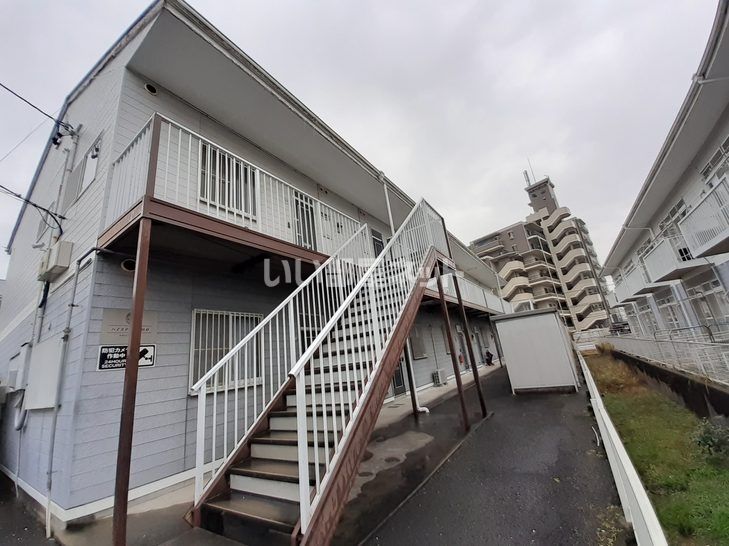 ハイステップ花田D棟の外観画像