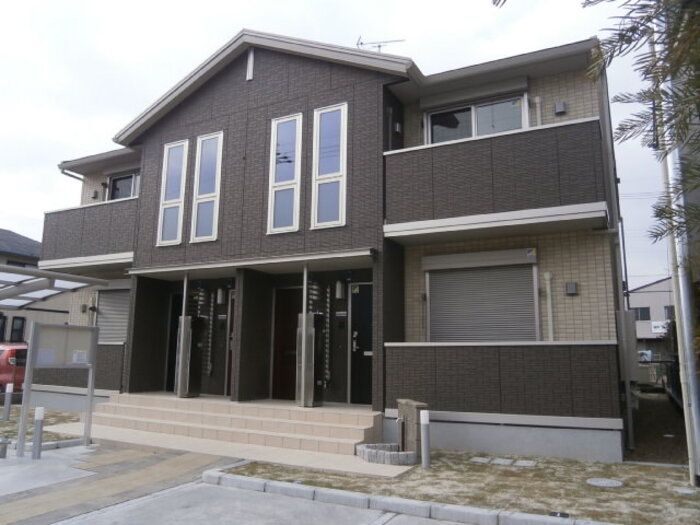 コンフォールの外観画像