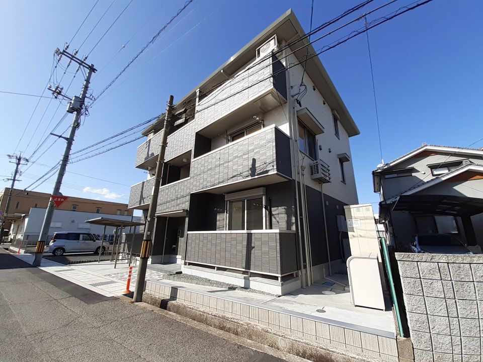 モンマルトルⅢの外観画像