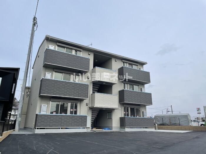 DーroomSUWAの外観画像