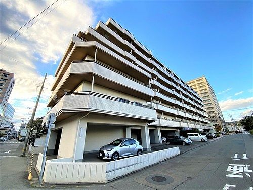 トーカンマンション上の橋の外観画像