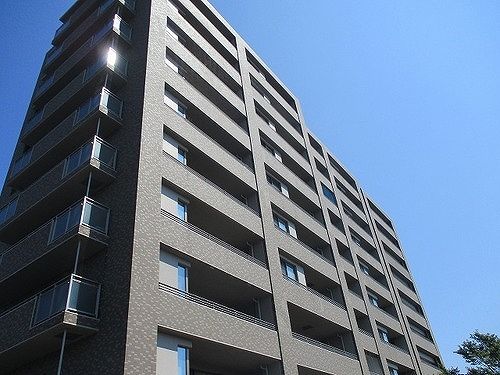 サーパス南城内の外観画像