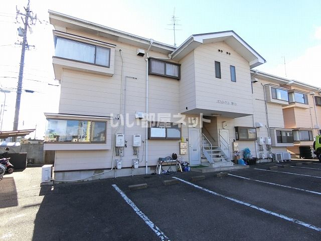 パストラル津B棟の外観画像