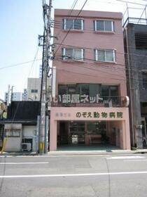 松恵ビルの外観画像