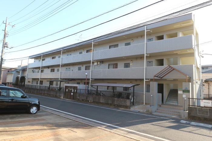 ガーデンハイツ高柳の外観画像