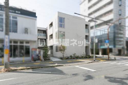 シャーメゾン コンフォーザの外観画像