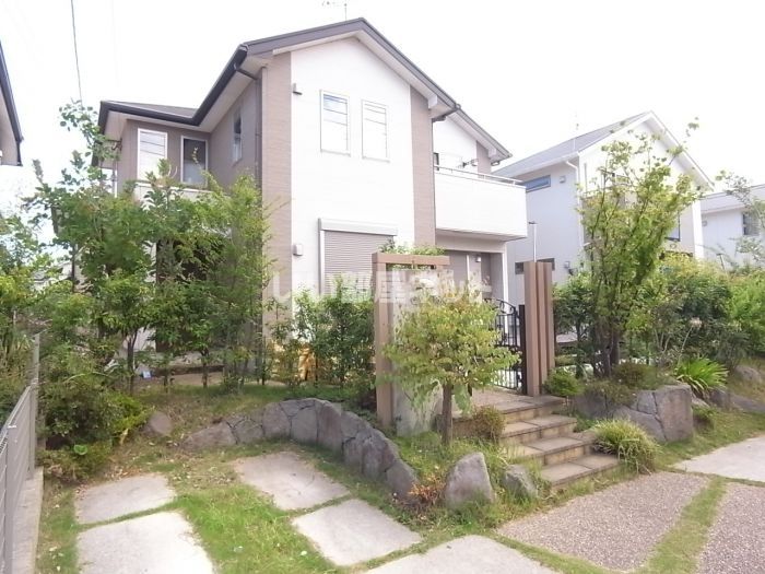美明一戸建貸家の外観画像