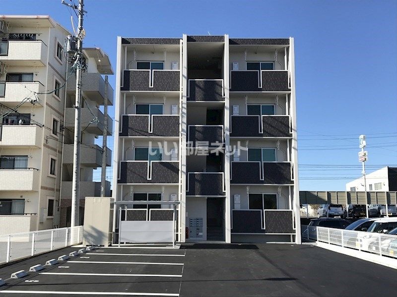 マンダリーヌの外観画像