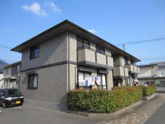 パストラル湯川 B棟の外観画像