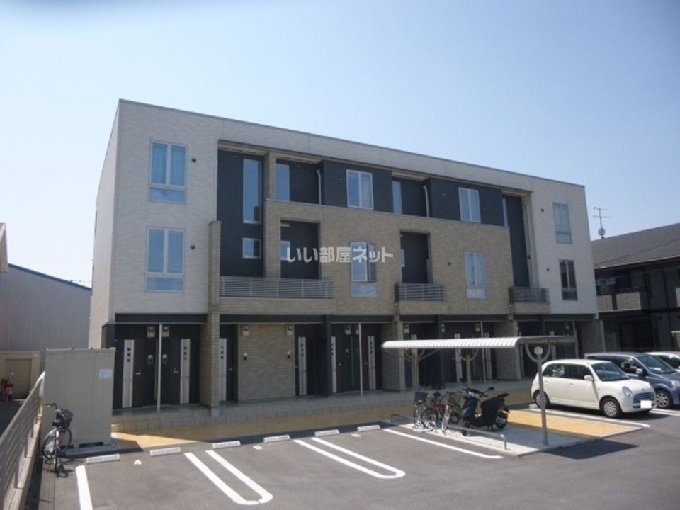 エレガンテの外観画像