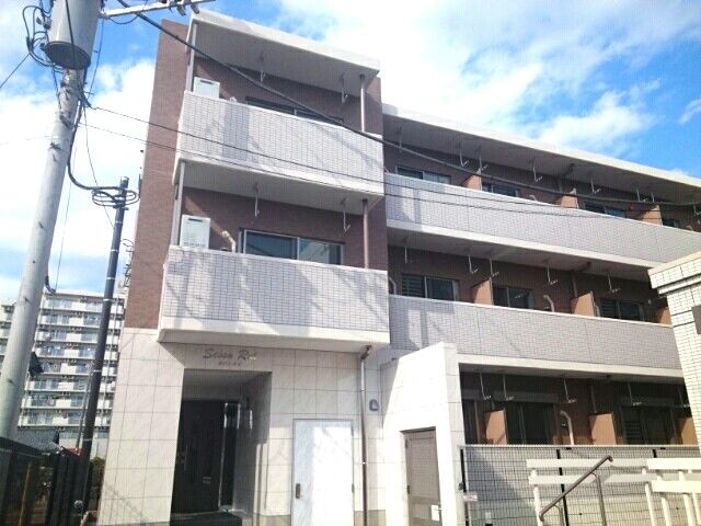 セソンルイの外観画像