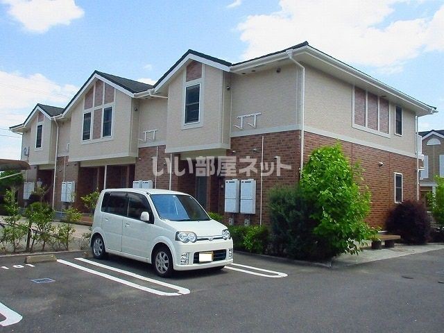 カーサ・ミーテBの外観画像