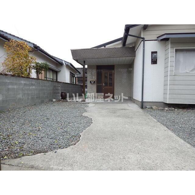 坂田貸家の外観画像