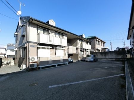 セジュール山口 1番館の外観画像