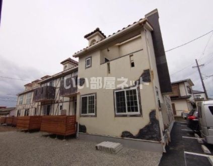 ルーブルコーチの外観画像