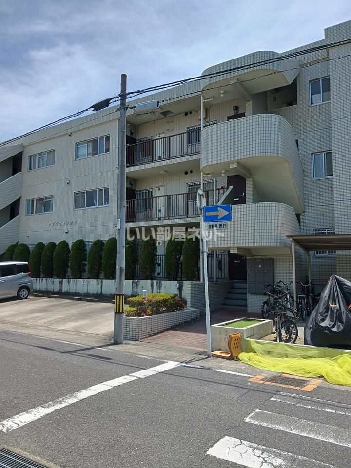 アビタマルフクIIの外観画像