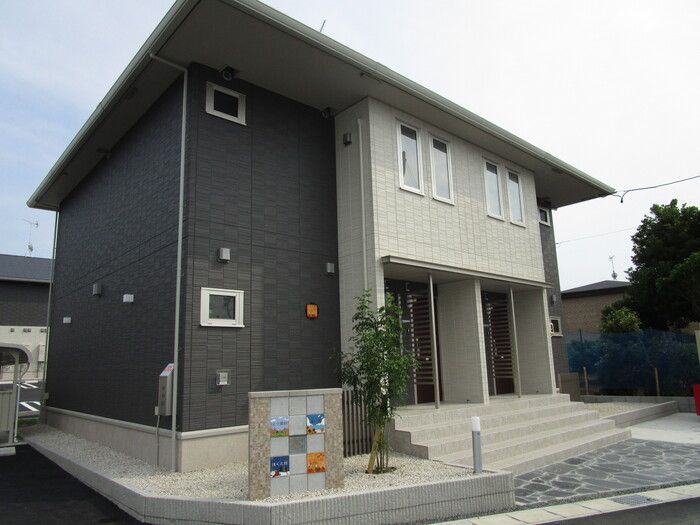 よつ葉館・蒼い館・まほろ館・ほくと館 まほろ館の外観画像