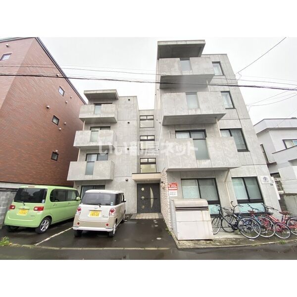 グラーツィエ福住の外観画像