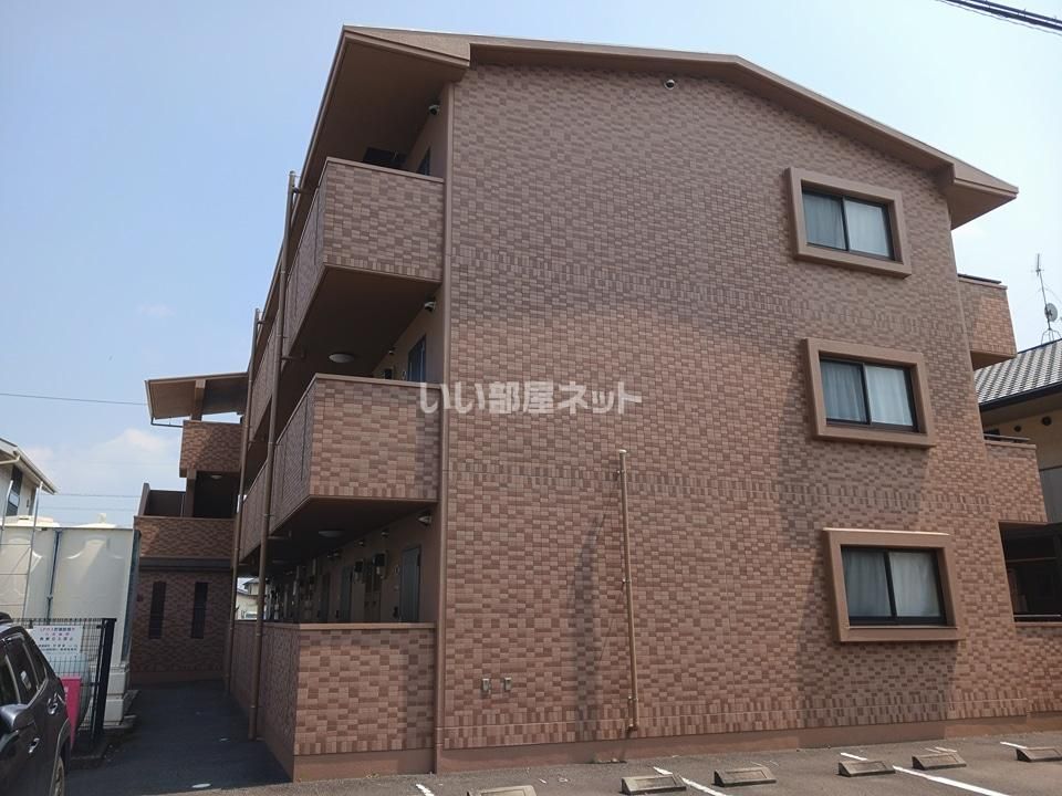 ラルジュの外観画像