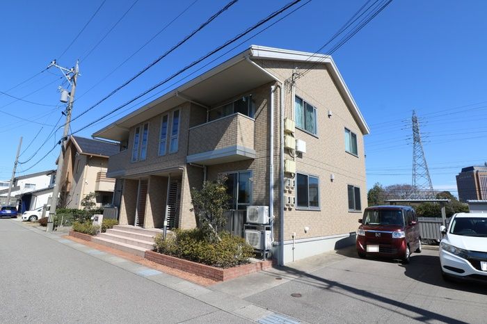 グランデュオの外観画像