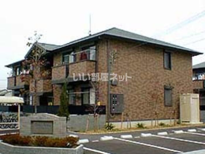 セリーヌヴィレッジ Bの外観画像
