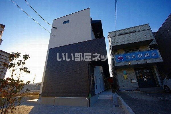 ベーネ日比野(ベーネヒビノ)の外観画像