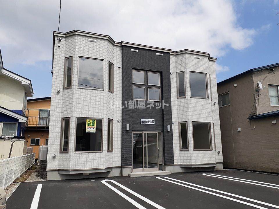 フリューゲルミヤマ(見山2丁目新築)の外観画像