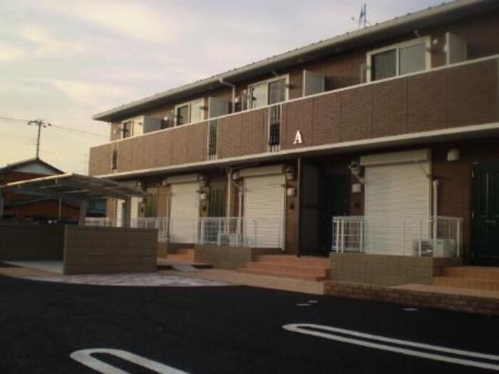 センターハウス A棟の外観画像