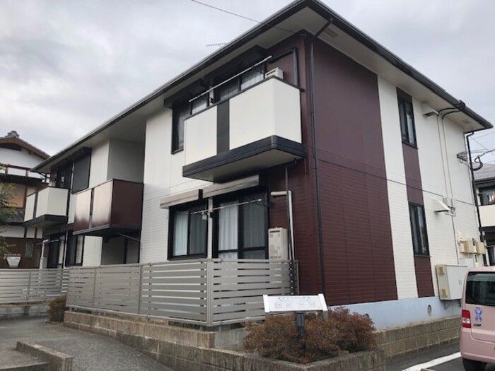 メゾンパークス C棟の外観画像