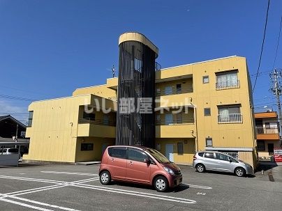 アベリーレの外観画像