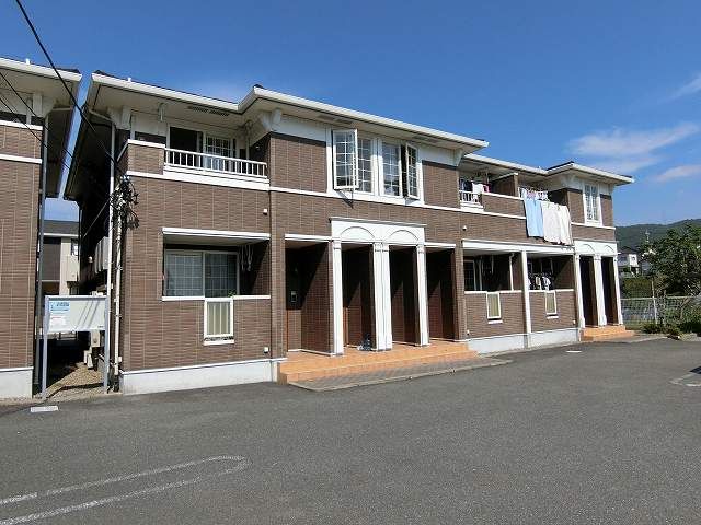 セレッソ コート Bの外観画像