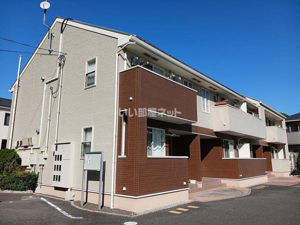 リヴィング牟佐の外観画像