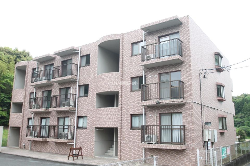 マンション花水木の外観画像