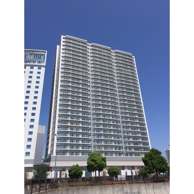 BLUE HARBOR TOWER みなとみらいの外観画像