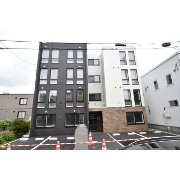 コローレN13W15の外観画像
