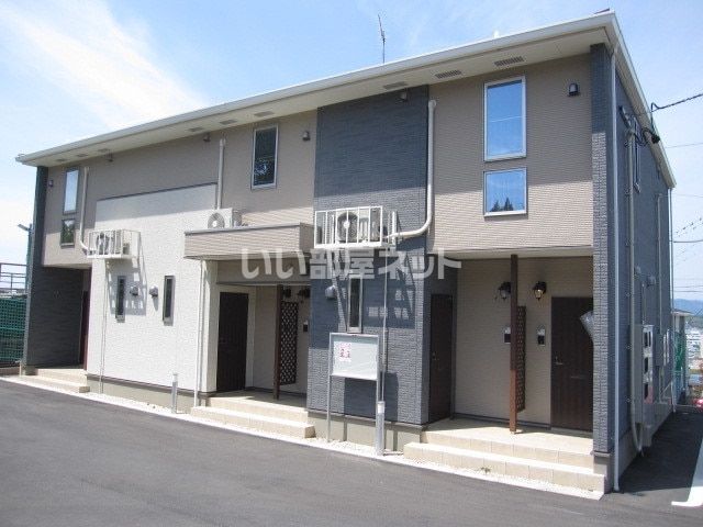 ラ・シルエラの外観画像