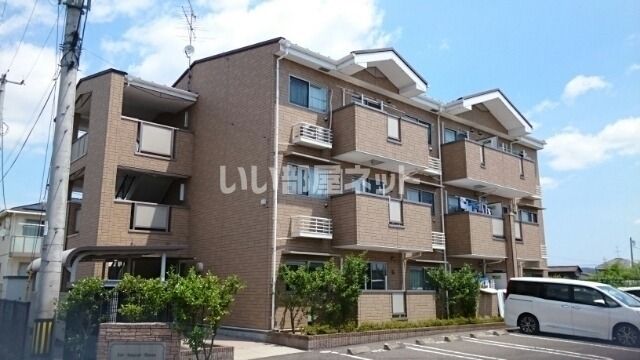 パークハイグランドマンションの外観画像