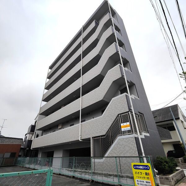 ゲートウェイ尾頭橋の外観画像