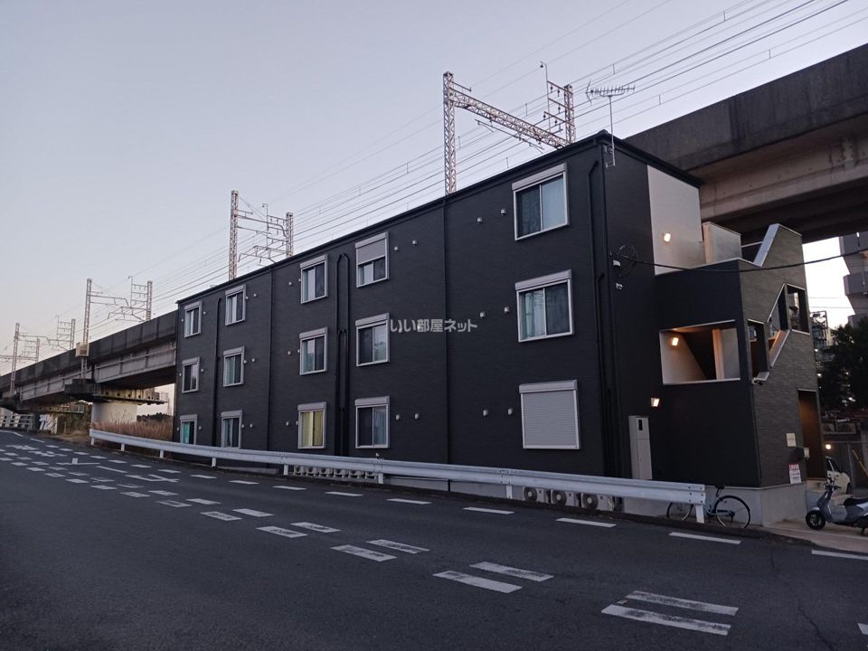 アーバンコート成田の外観画像