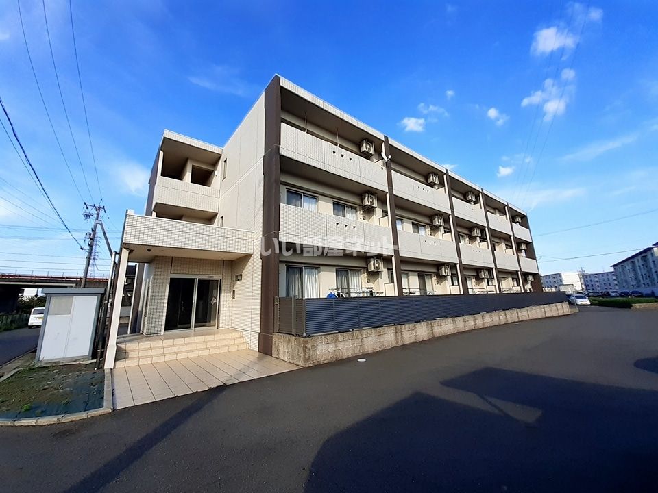 ルネスグラードⅠの外観画像