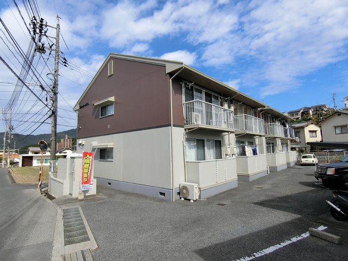 プレジール吉川 B棟の外観画像