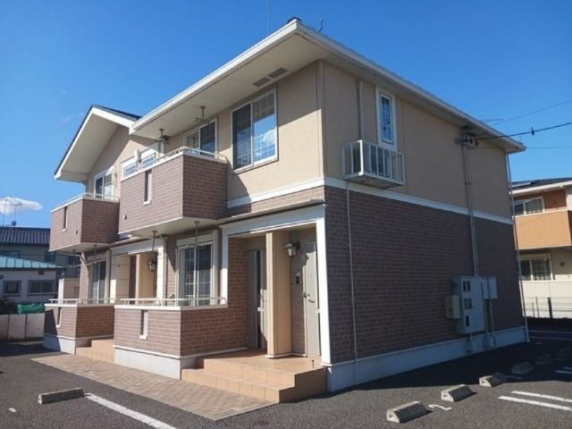 フォーシーズンの外観画像