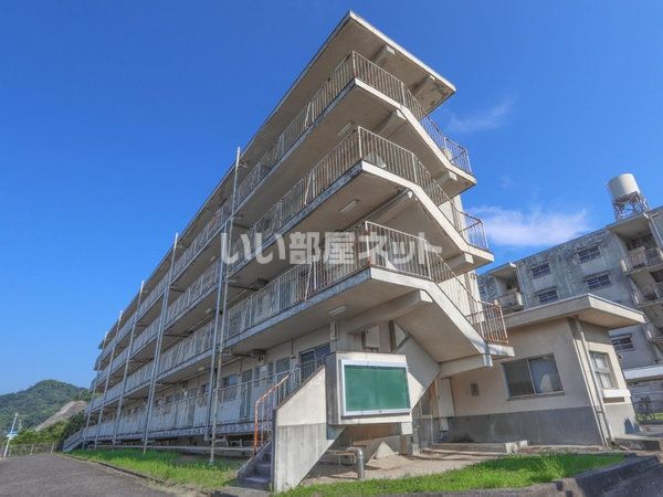 ビレッジハウス竹原2号棟の外観画像