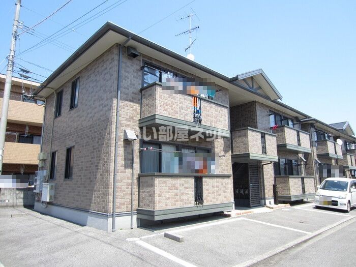 リビングタウン北土居 E棟の外観画像