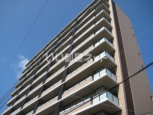 サーパス神宮参道レジデンスの外観画像