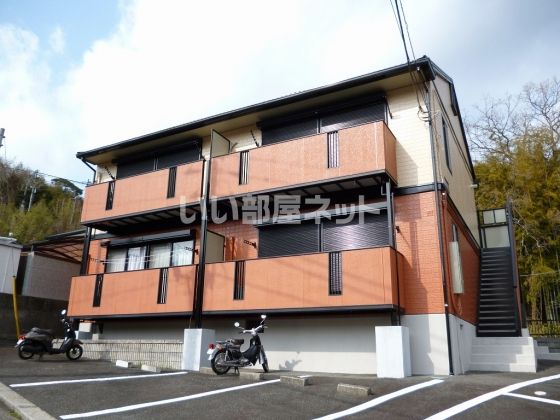 SUNライズ的場の外観画像